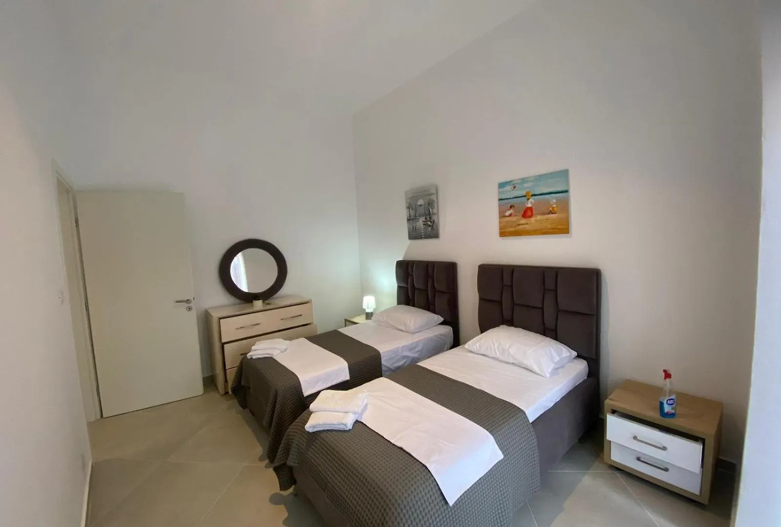 Ionian Seaside Apartment Sarandë Albania